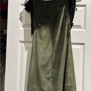 Elegant Green Velvet Dress